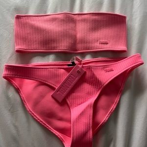 Triangl bathing suit, bandeau top and full coverage bottoms.